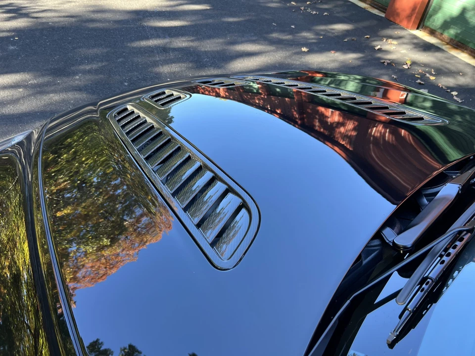 2011 Aston Martin V12 Vantage (2010-2018) - Image 28 of 31