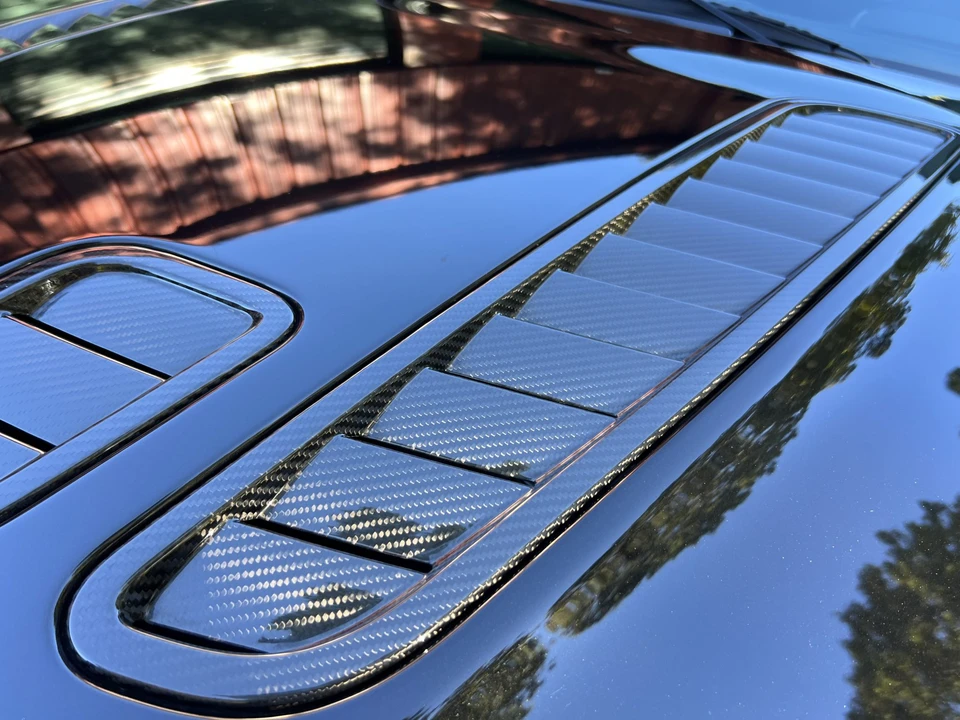 2011 Aston Martin V12 Vantage (2010-2018) - Image 27 of 31