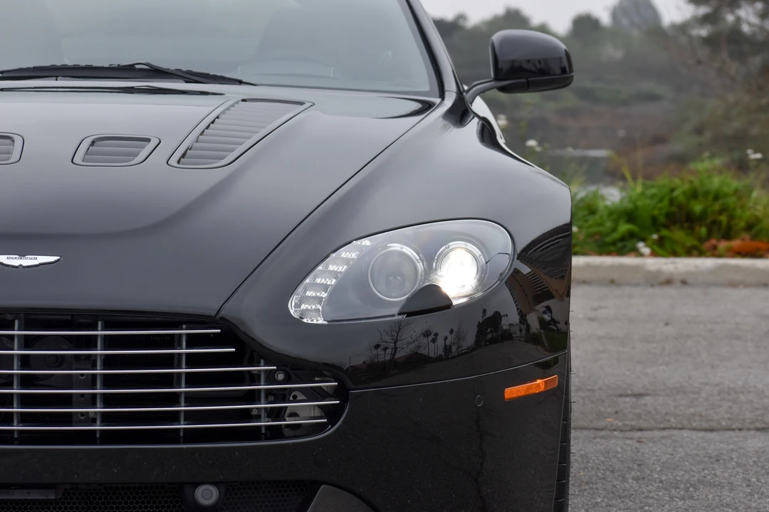 2011 Aston Martin V12 Vantage (2010-2018) - Image 23 of 31