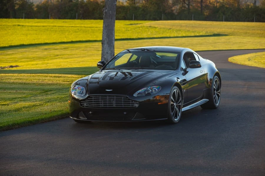 2011 Aston Martin V12 Vantage (2010-2018) - Image 15 of 31