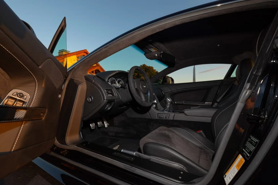 2011 Aston Martin V12 Vantage (2010-2018) - Image 21 of 31