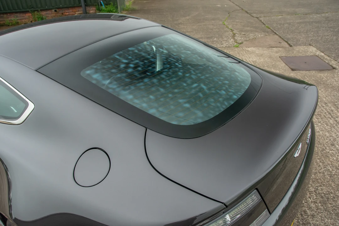 2011 Aston Martin Vantage - Image 31 of 31