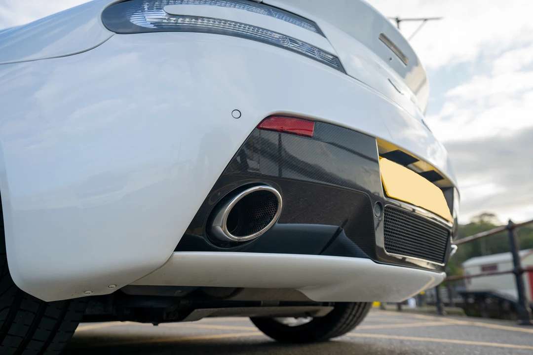 2011 Aston Martin V12 Vantage (2010-2018) - Image 29 of 31