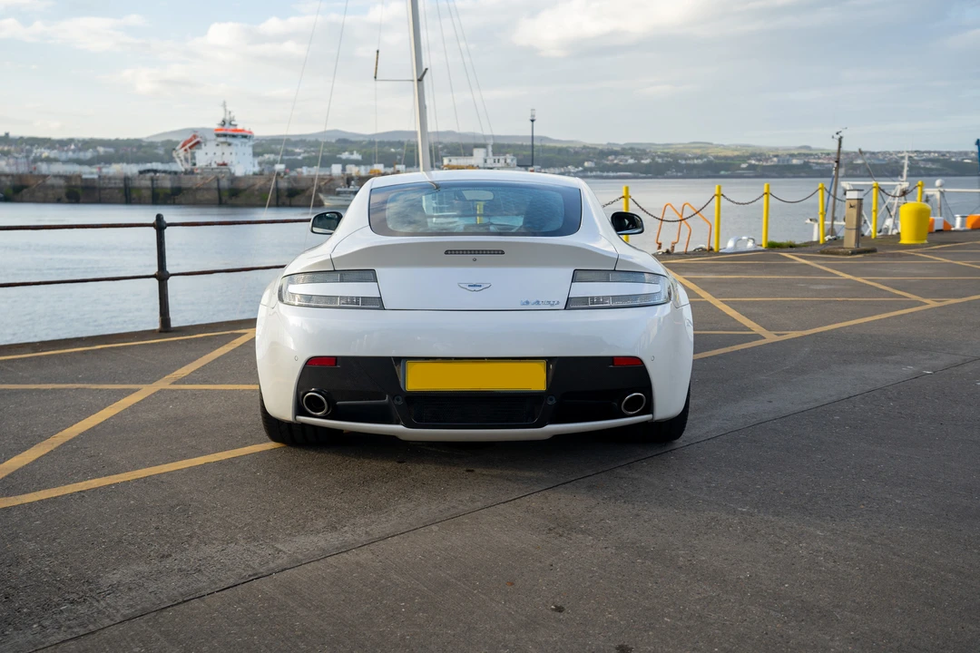 2011 Aston Martin V12 Vantage (2010-2018) - Image 7 of 31