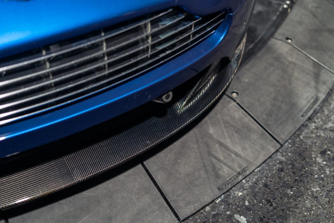 2011 Aston Martin Vantage - Image 4 of 31
