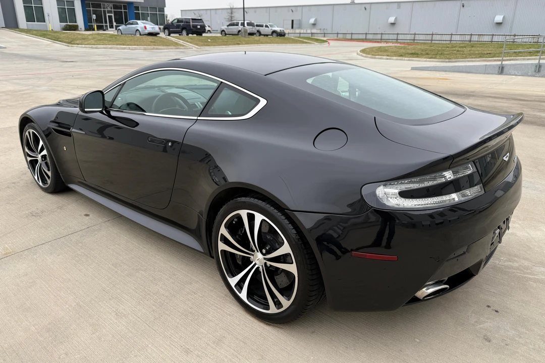 2011 Aston Martin V12 Vantage (2010-2018) - Image 4 of 31