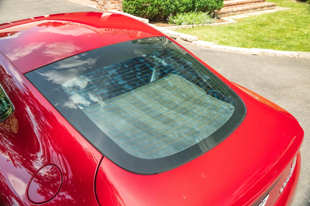 2011 Aston Martin Vantage - Image 28 of 31