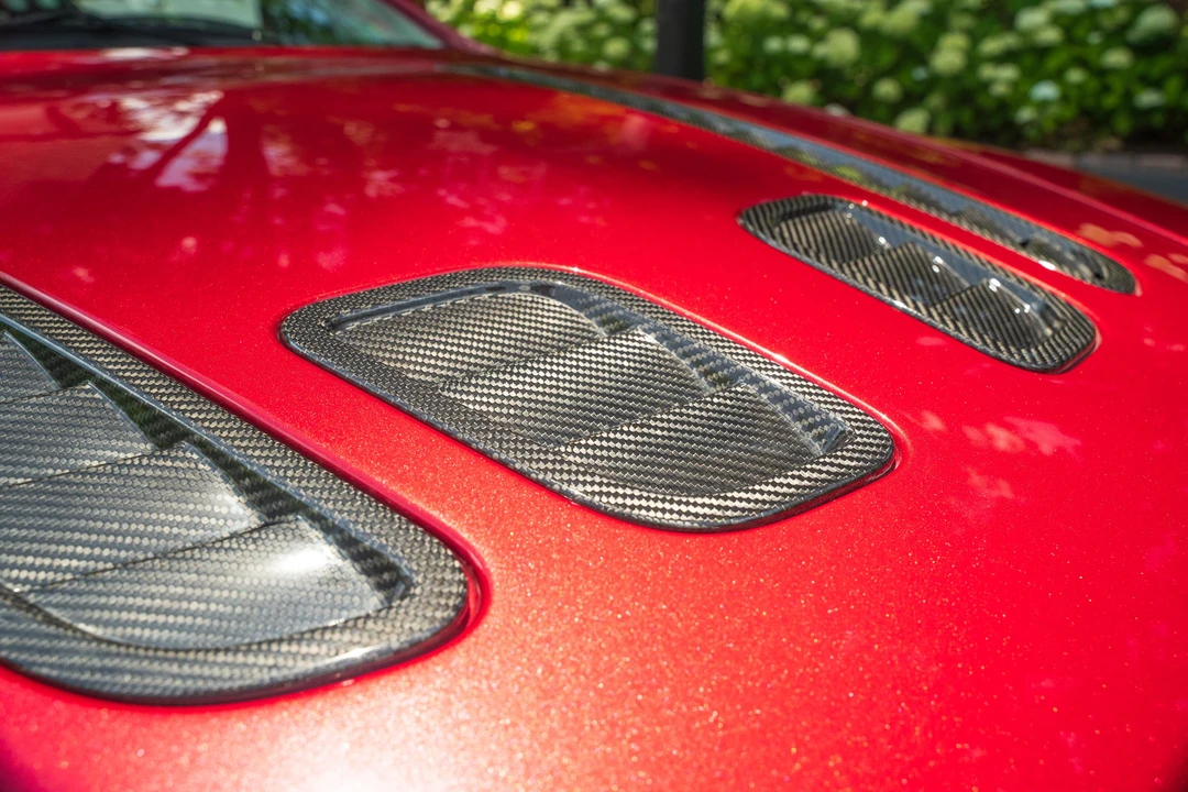 2011 Aston Martin Vantage - Image 21 of 31