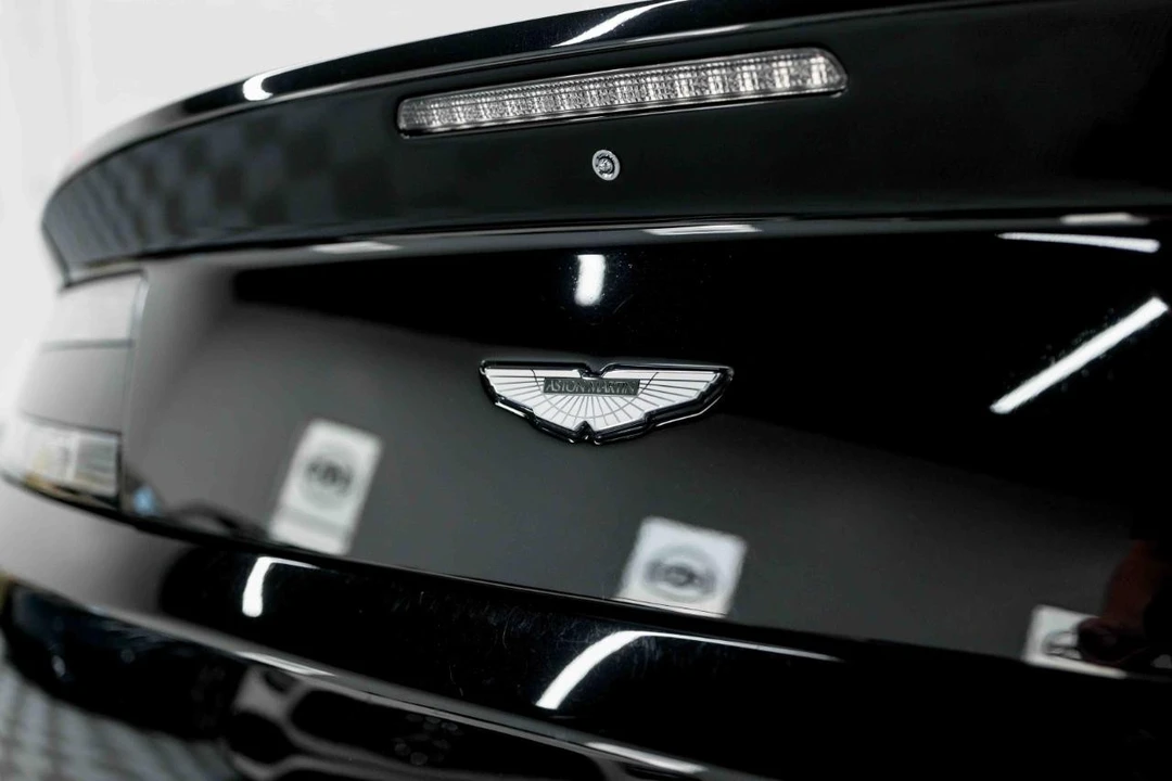 2011 Aston Martin V8 Vantage (2006-2017) - Image 26 of 31