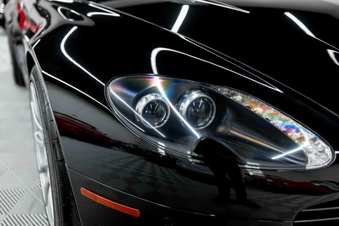 2011 Aston Martin V8 Vantage (2006-2017) - Image 16 of 31