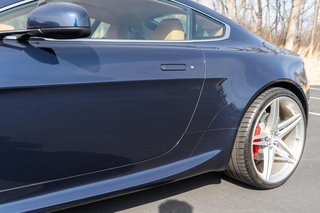 2011 Aston Martin V8 Vantage (2006-2017) - Image 12 of 31