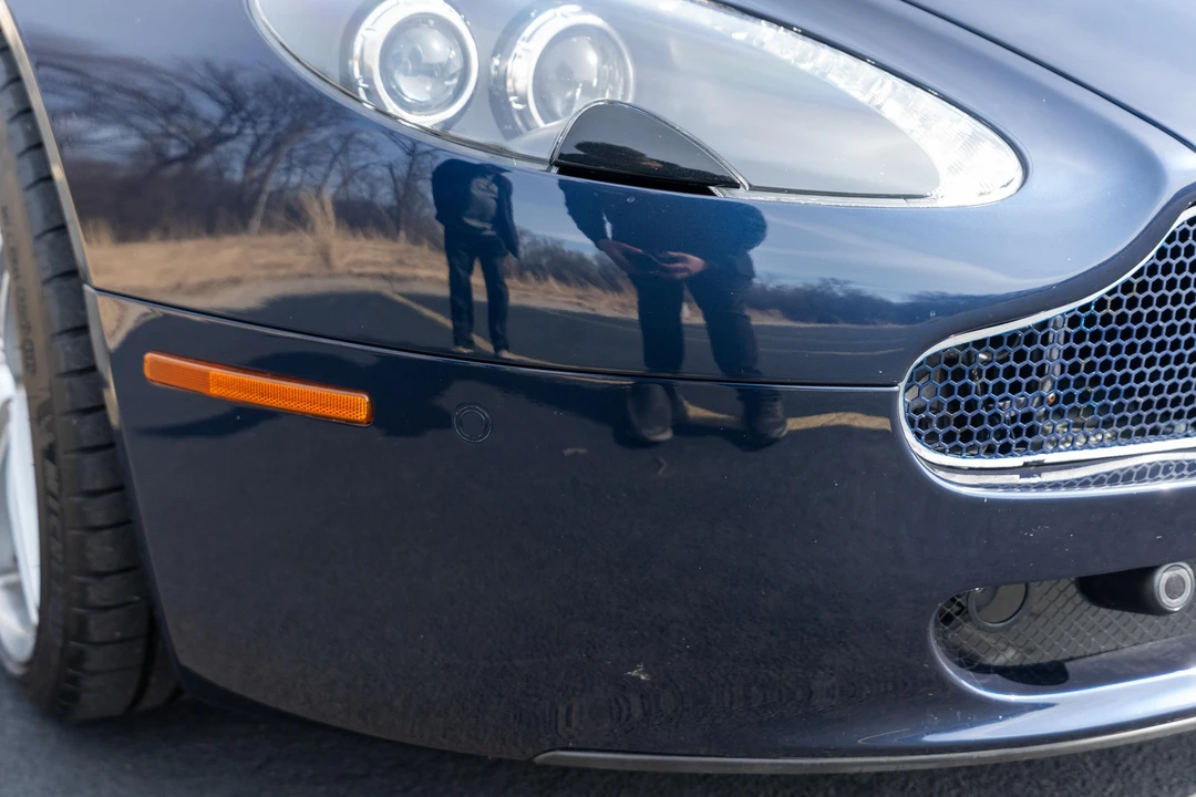 2011 Aston Martin V8 Vantage (2006-2017) - Image 25 of 31