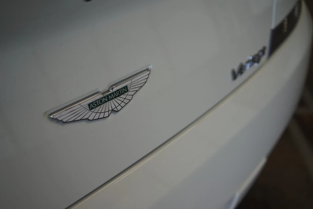 2011 Aston Martin V8 Vantage (2006-2017) - Image 18 of 31