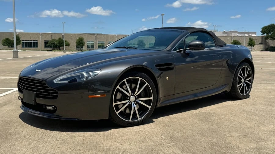 2011 Aston Martin V8 Vantage (2006-2017) - Image 4 of 12