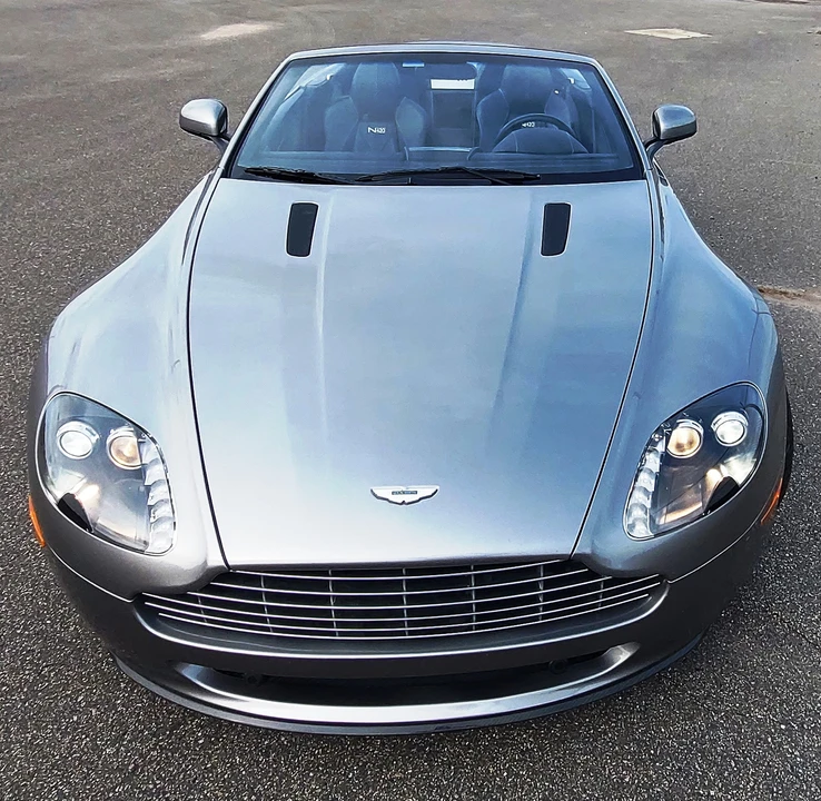 2011 Aston Martin V8 Vantage (2006-2017) - Image 13 of 31