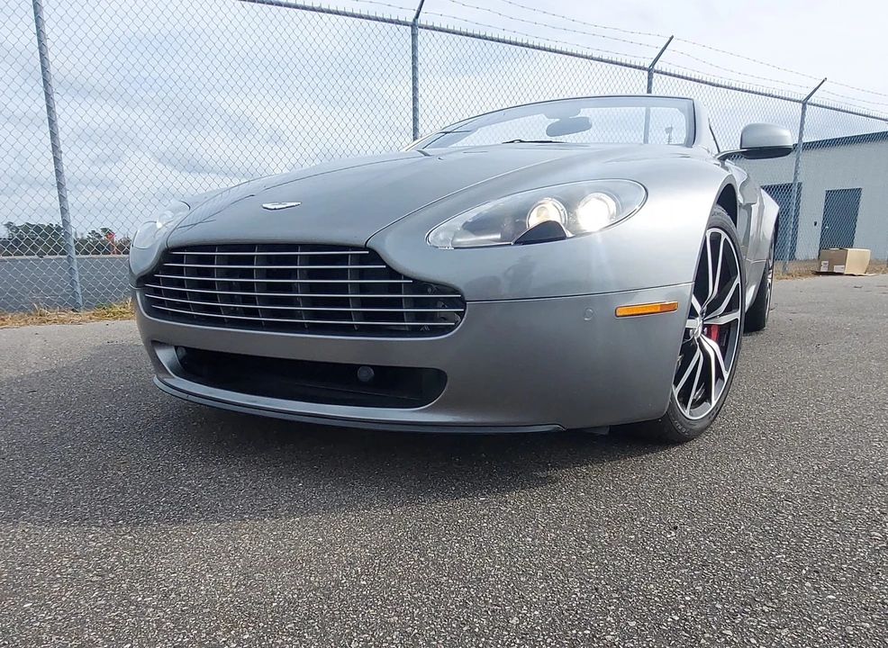 2011 Aston Martin V8 Vantage (2006-2017) - Image 9 of 31
