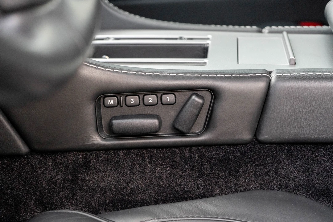 2011 Aston Martin V8 Vantage (2006-2017) - Image 13 of 21