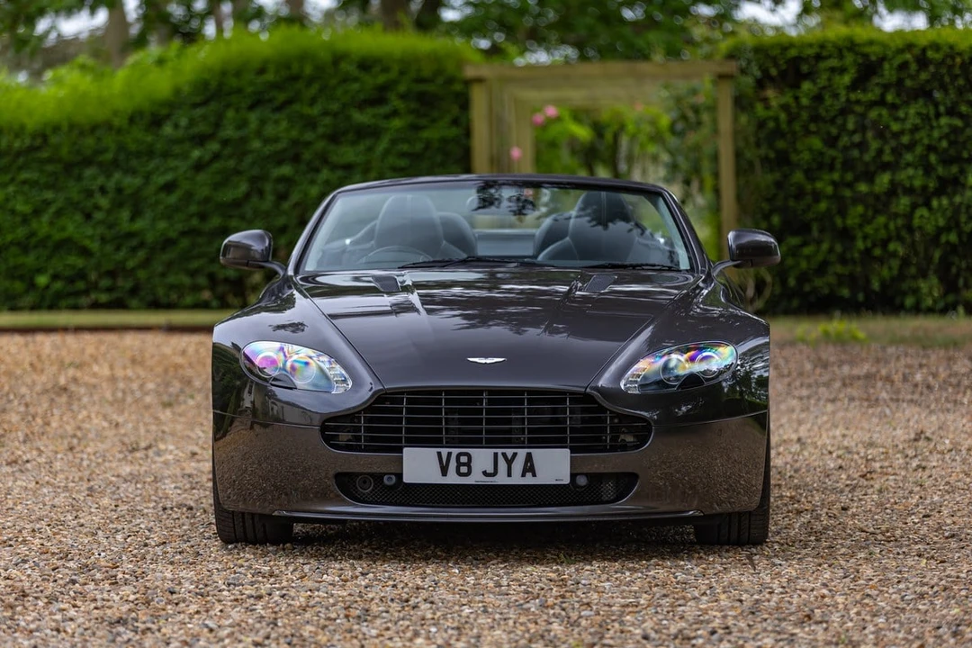 2011 Aston Martin V8 Vantage (2006-2017) - Image 26 of 30