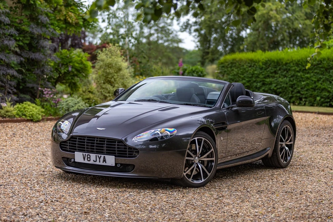 2011 Aston Martin V8 Vantage (2006-2017) - Image 3 of 30