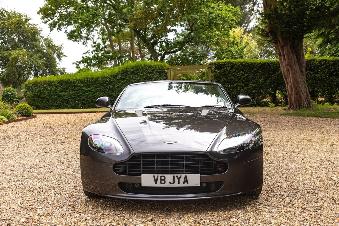 2011 Aston Martin V8 Vantage (2006-2017) - Image 2 of 30