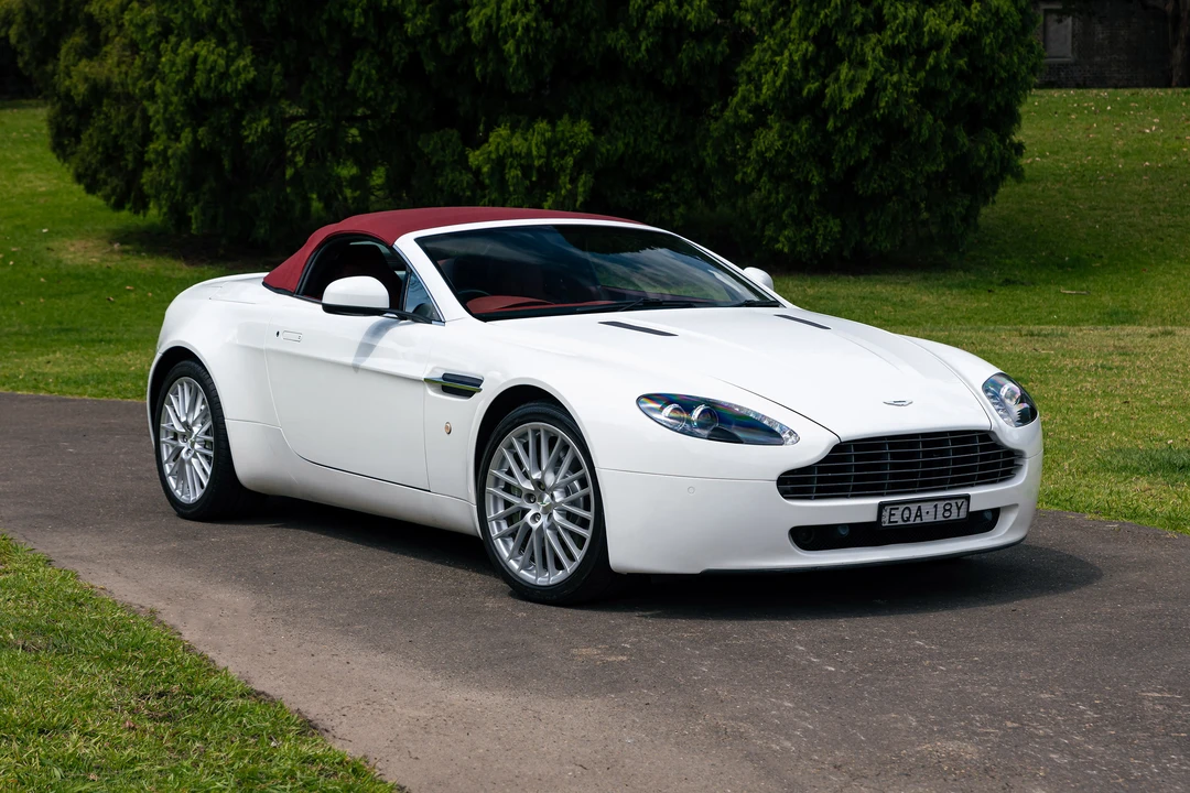 2011 Aston Martin V8 Vantage (2006-2017) - Image 9 of 31