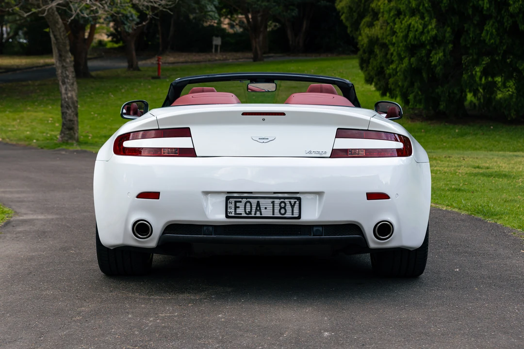 2011 Aston Martin V8 Vantage (2006-2017) - Image 13 of 31