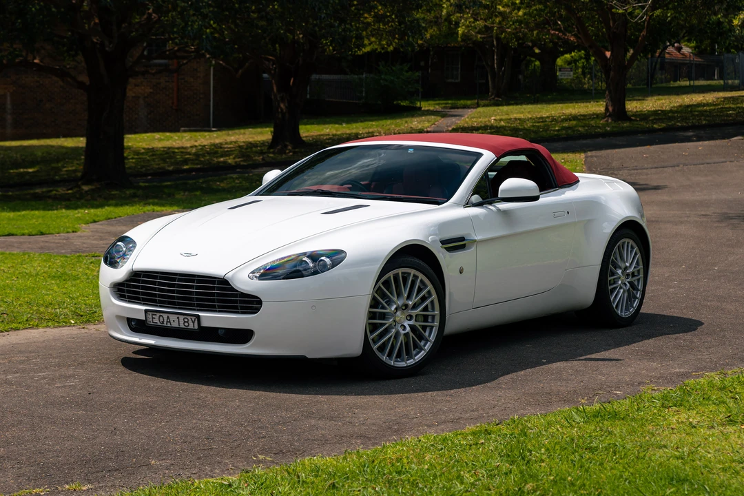2011 Aston Martin V8 Vantage (2006-2017) - Image 19 of 31