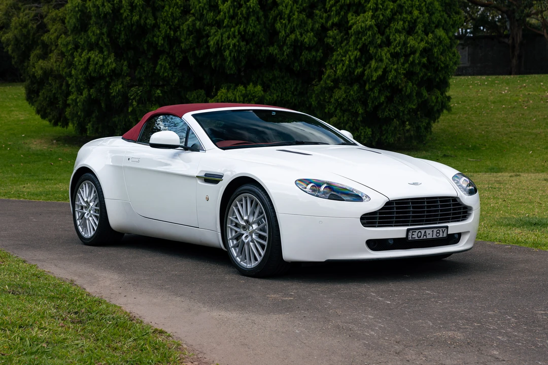 2011 Aston Martin V8 Vantage (2006-2017) - Image 16 of 31