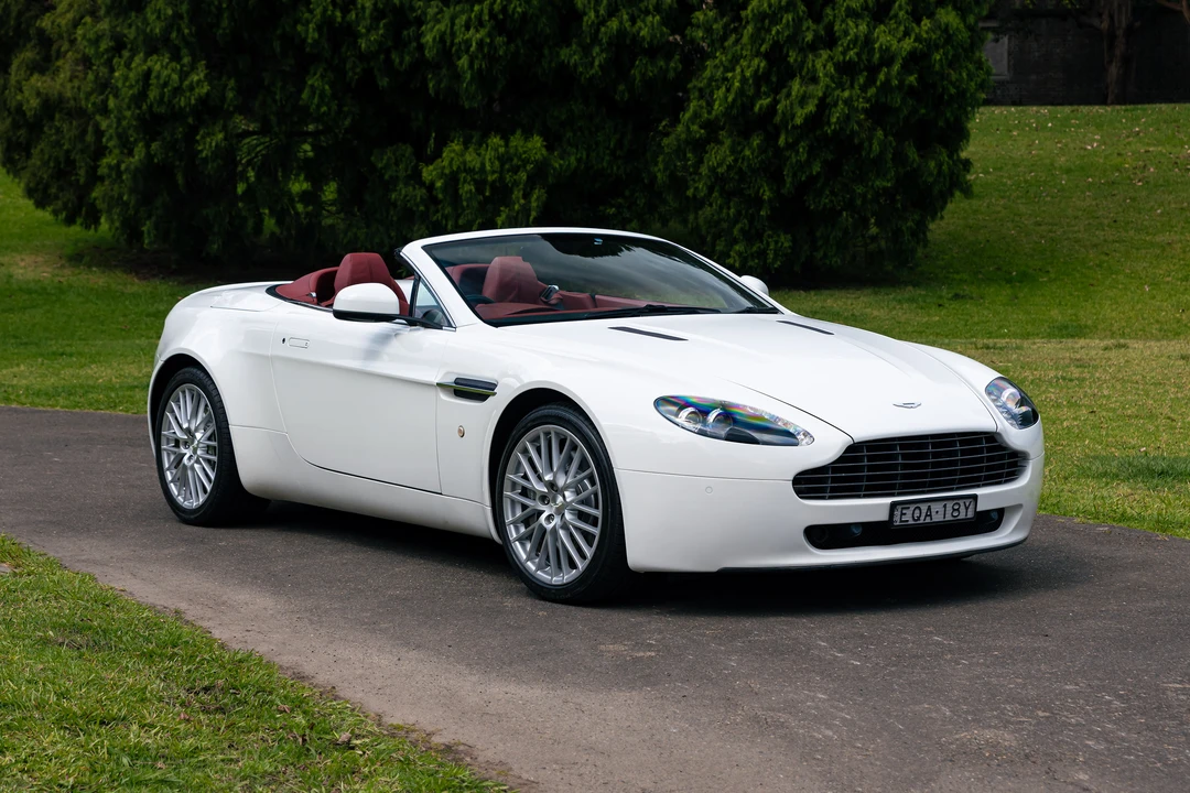 2011 Aston Martin V8 Vantage (2006-2017) - Image 20 of 31