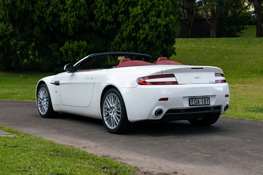 2011 Aston Martin V8 Vantage (2006-2017) - Image 23 of 31