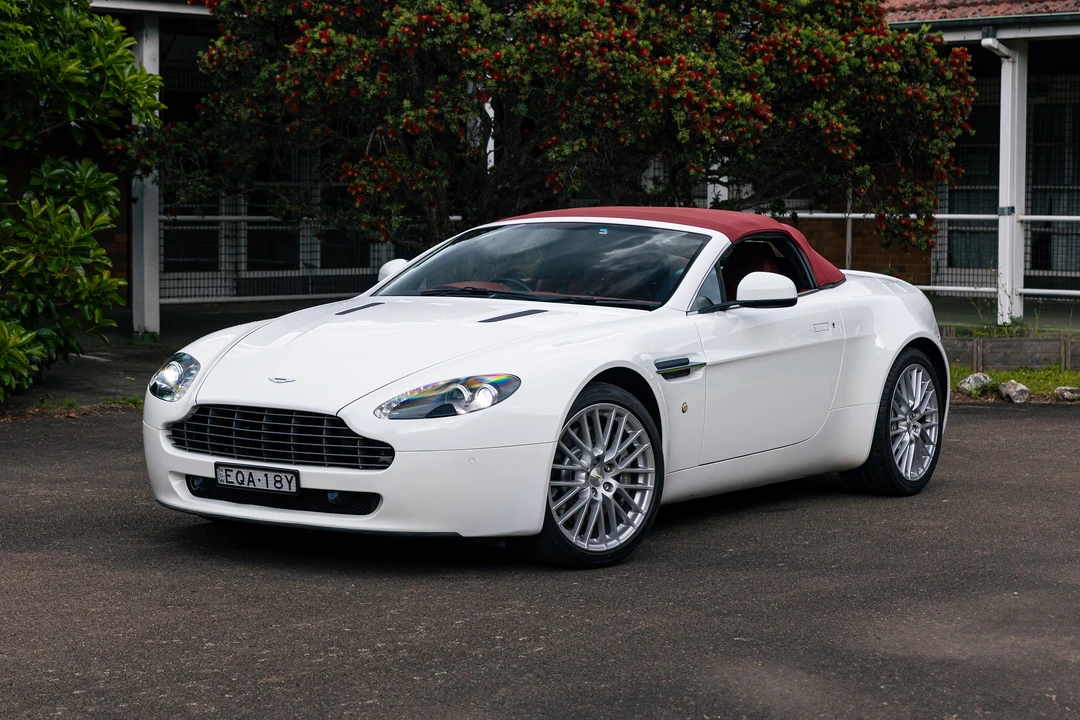 2011 Aston Martin V8 Vantage (2006-2017) - Image 18 of 31