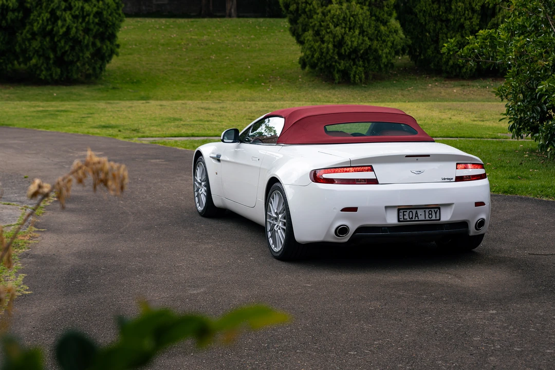 2011 Aston Martin V8 Vantage (2006-2017) - Image 25 of 31