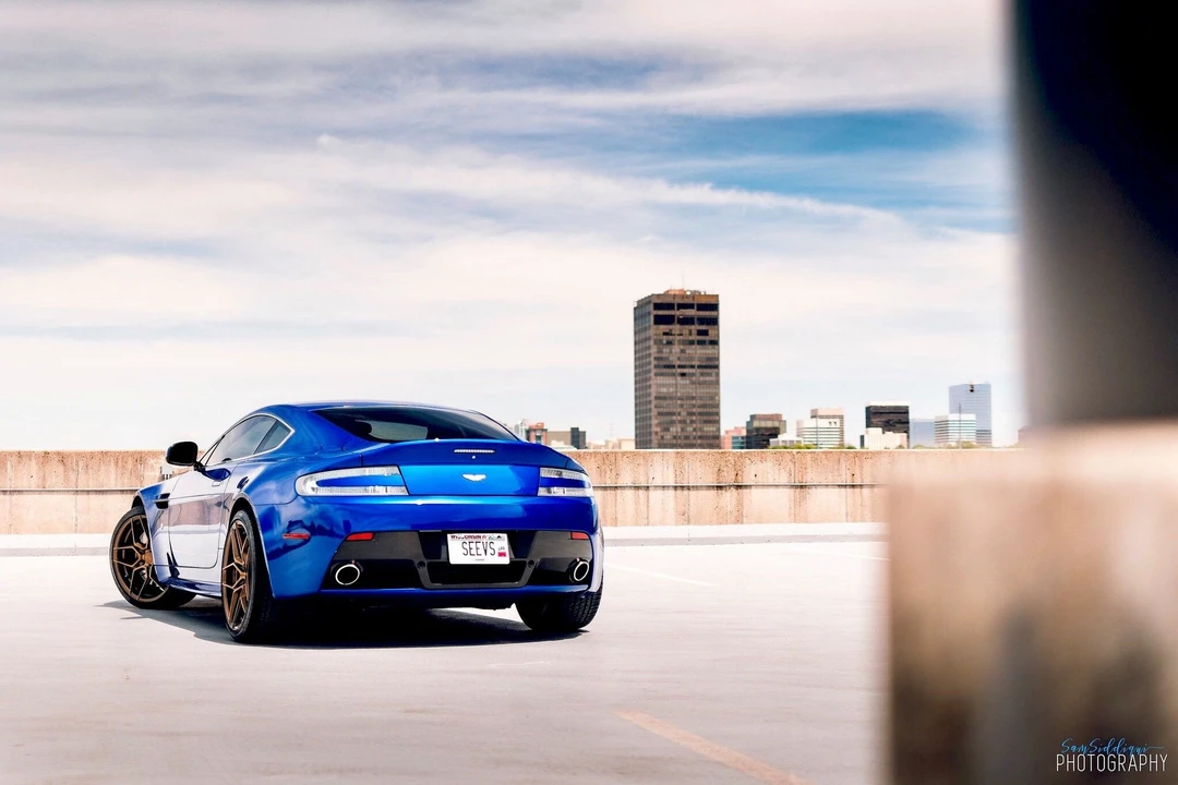 2011 Aston Martin V8 Vantage (2006-2017) - Image 3 of 11