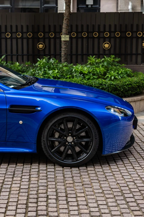2011 Aston Martin V8 Vantage (2006-2017) - Image 29 of 31