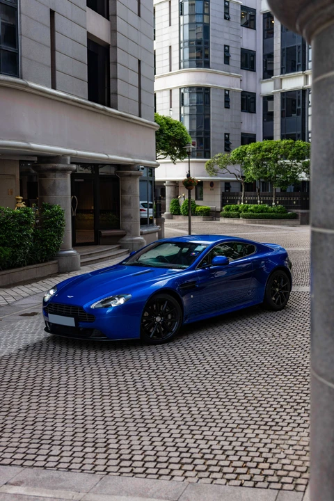 2011 Aston Martin V8 Vantage (2006-2017) - Image 16 of 31