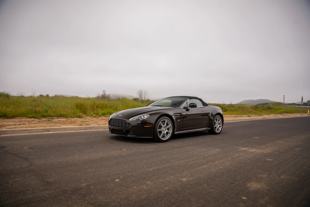 2011 Aston Martin V8 Vantage (2006-2017) - Image 22 of 31