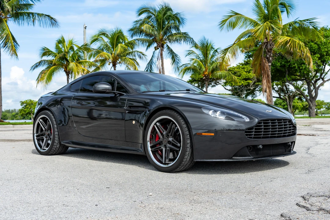 2011 Aston Martin V8 Vantage (2006-2017) - Image 12 of 31