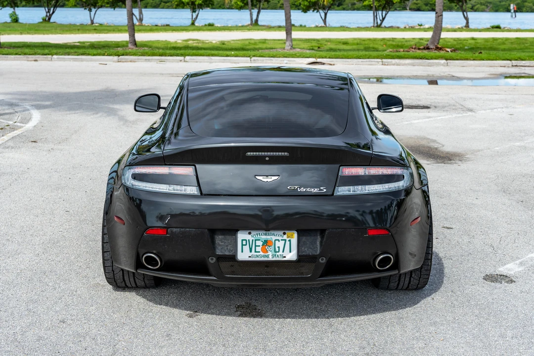 2011 Aston Martin V8 Vantage (2006-2017) - Image 11 of 31