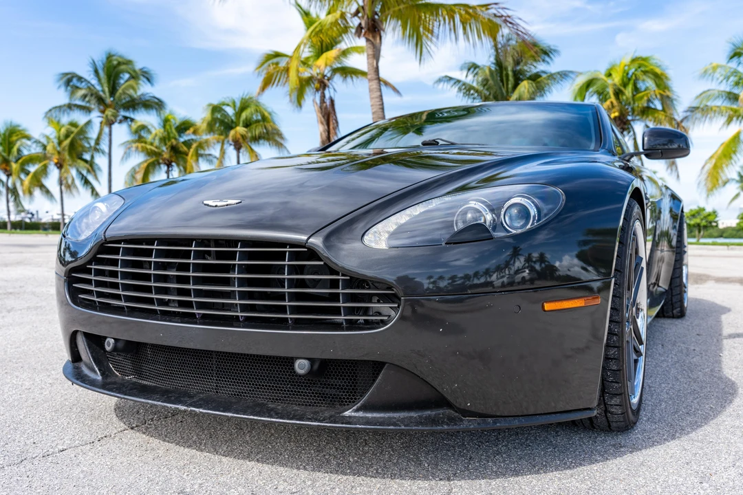 2011 Aston Martin V8 Vantage (2006-2017) - Image 7 of 31