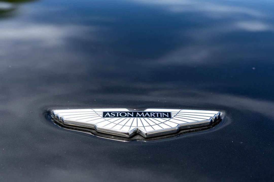 2011 Aston Martin V8 Vantage (2006-2017) - Image 15 of 31
