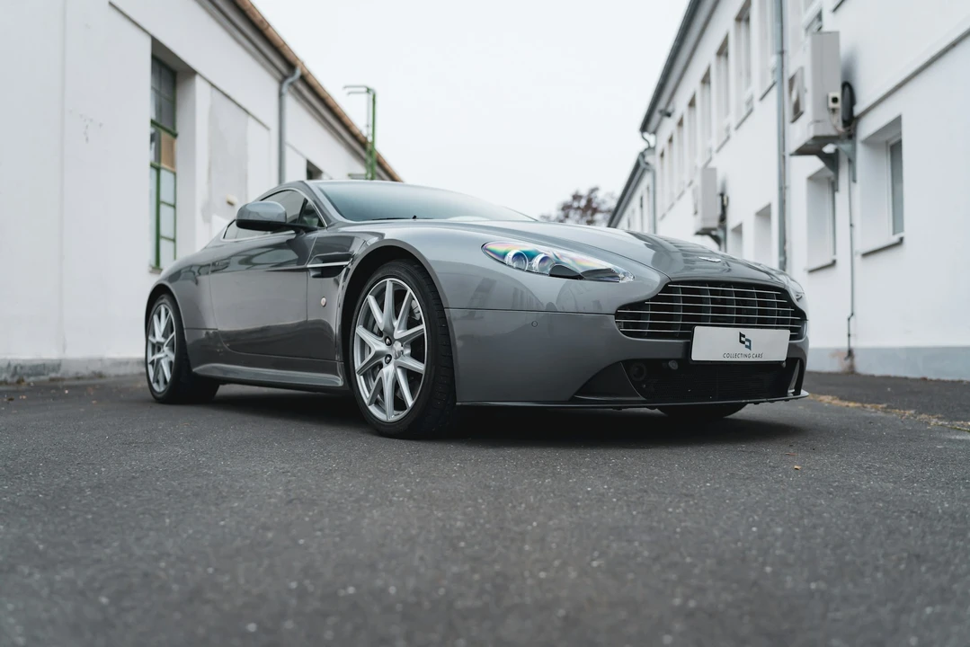 2011 Aston Martin V8 Vantage (2006-2017) - Image 11 of 21