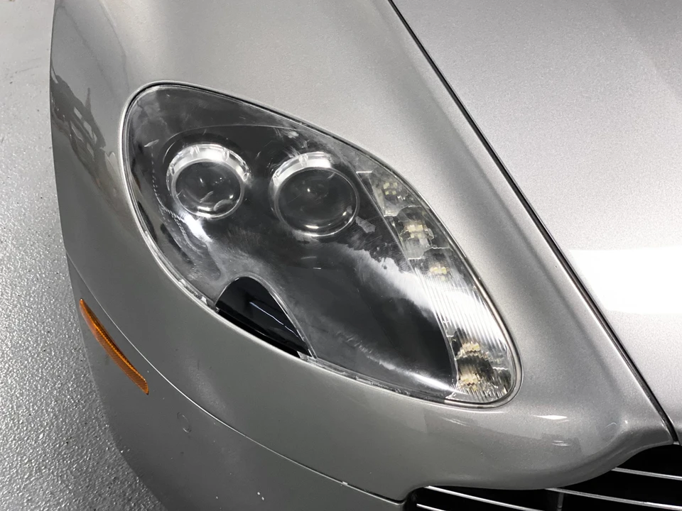 2011 Aston Martin V8 Vantage (2006-2017) - Image 31 of 31