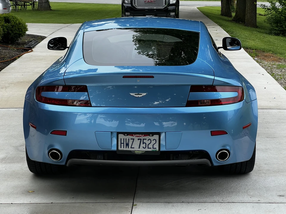 2011 Aston Martin V8 Vantage (2006-2017) - Image 23 of 31