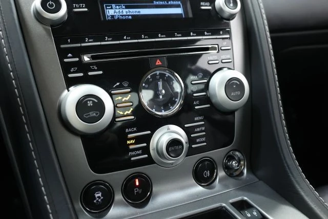 2011 Aston Martin V8 Vantage (2006-2017) - Image 30 of 31