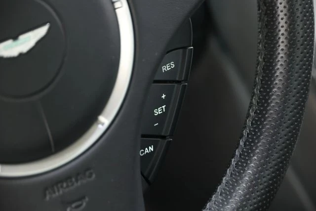2011 Aston Martin V8 Vantage (2006-2017) - Image 23 of 31