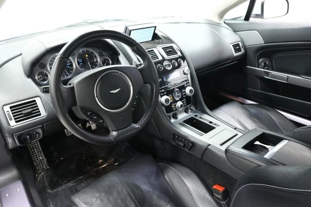 2011 Aston Martin V8 Vantage (2006-2017) - Image 2 of 31
