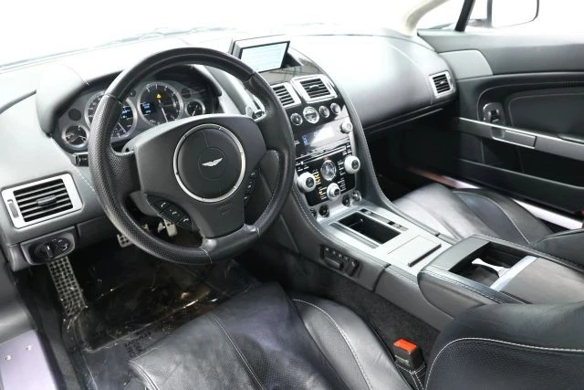 2011 Aston Martin V8 Vantage (2006-2017) - Image 17 of 31
