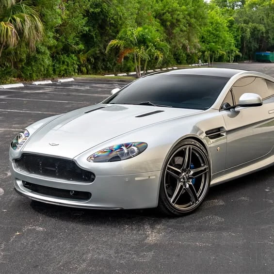 2011 Aston Martin Vantage - Image 1 of 1
