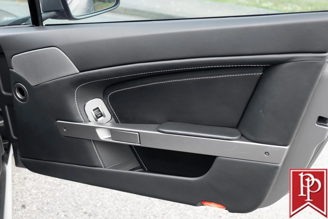 2011 Aston Martin V8 Vantage (2006-2017) - Image 16 of 21