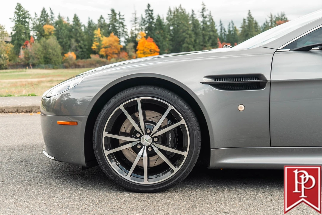 2011 Aston Martin V8 Vantage (2006-2017) - Image 3 of 21